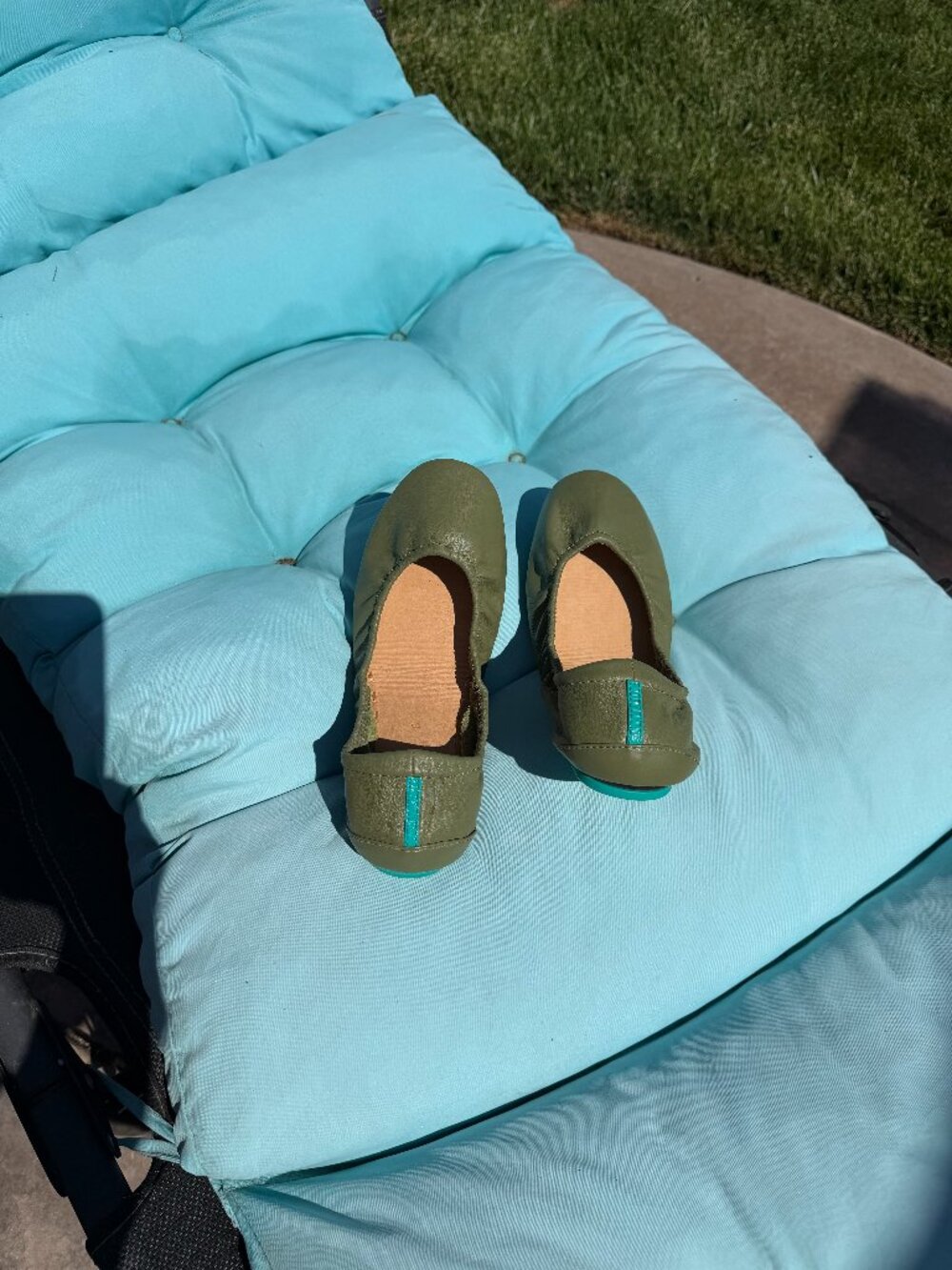 Olive Tieks Size 8